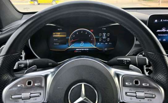 Mercedes Glc 220D AMG image 4