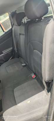 KIA SPORTAGE image 12