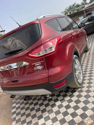 Ford Escape titanium image 4