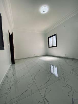 Bel appartement à la sicap baobab image 4