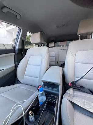 HYUNDAI TUCSON 2017 image 13