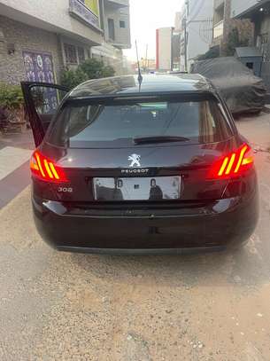 Peugeot 308 Allure 2017 image 3