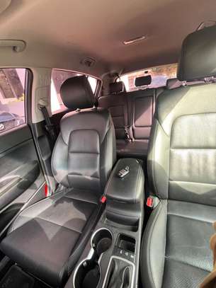 KIA SPORTAGE 2018 image 2