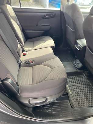 TOYOTA HIGHLANDER image 6