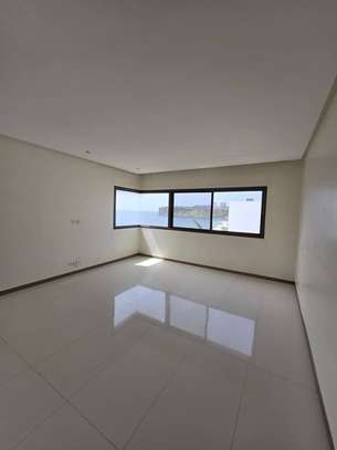 Appartement vue sur mer fenêtre Mermoz image 6