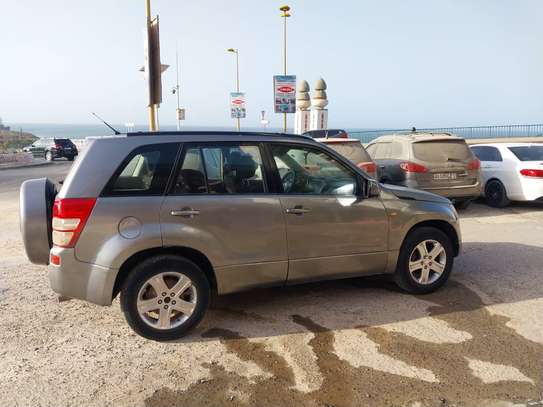 Suzuki Grand Vitara 4x4 Gris Métallisé Manuelle image 6