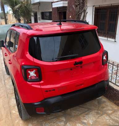Jeep Renegade 2019 image 2