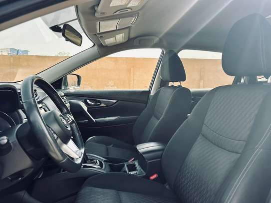 Nissan rogue 2017 image 10