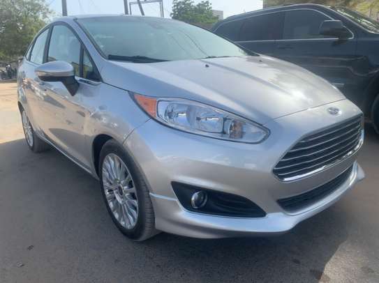 Ford fiesta 2015 image 10