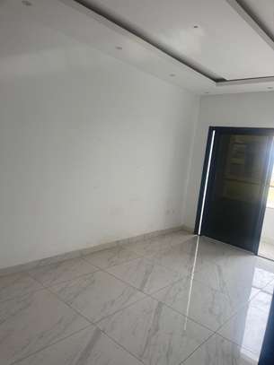 APPARTEMENT AUX MAMELLES image 13