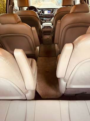 KIA *carnival*  *2018* image 7
