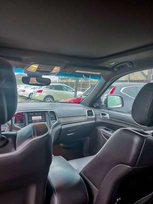 JEEP GRAND CHEROKEE image 14