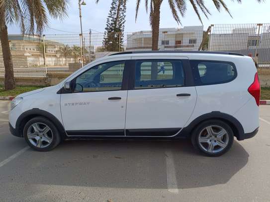 DACIA Lodgy Stepway 7 places image 2