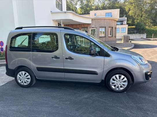Citroen berlingo 2017 essence manuelle image 12