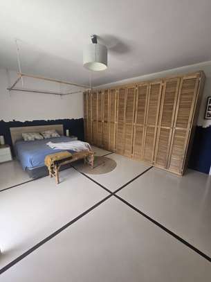 Belle villa à louer aux Almadies image 3