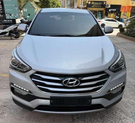 Hyundai santafe 2016 image 1