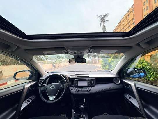 Toyota rav4 image 10