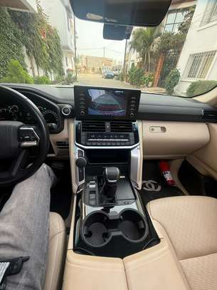 TOYOTA LAND CRUISER  VX 2022 7PLACES image 15