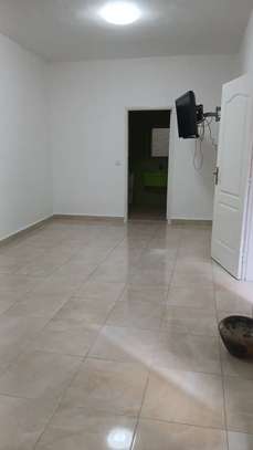 Duplex à louer a ouest foire image 4