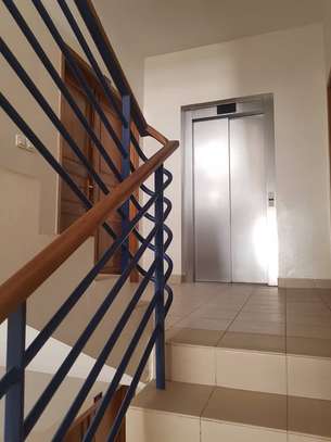 Appartement F3 à louer à Hann Maristes image 2