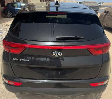 Kia Sportage 2018 LX image 3