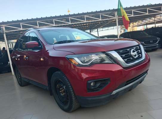 Nissan phatfinder 2017  ( 7 places ) image 1