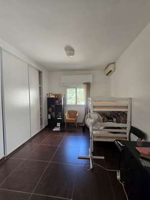 Villa F6 R+1 avec Jardin et Piscine- Cité Africa image 12