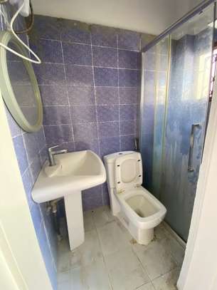 Appartement F4 Sipres foire image 7