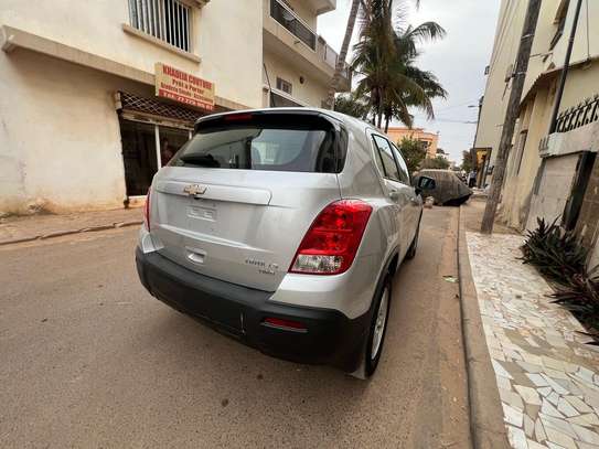 Chevrolet trax image 3