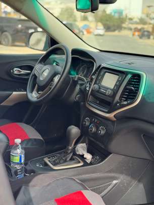 JEEP CHEROKEE 2018 image 7