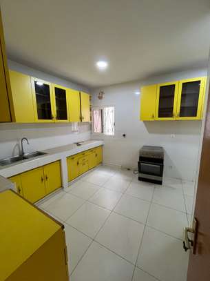 Appartement F5 à louer aux Almadies image 2
