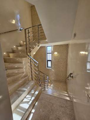Appartement F4 à Djily Mbaye , Diamalaye image 2