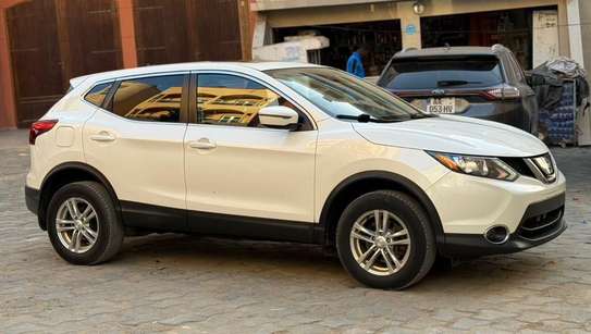 NISSAN QASHQAI image 10