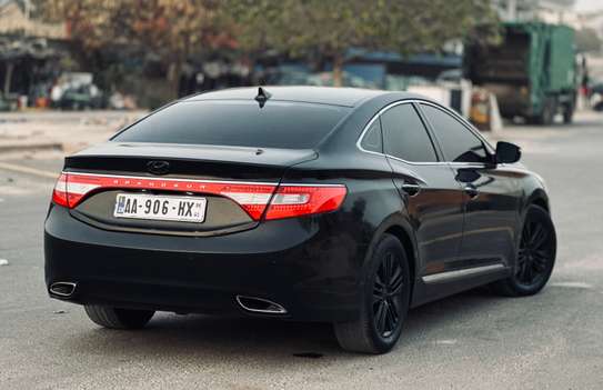 Hyundai Grandeur HG240 2013 version 2015 image 4