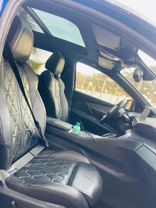 Peugeot 3008 GT Line 2018 image 8