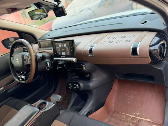 CITROEN C4 CACTUS 2017 image 4