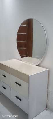 Meuble. image 2