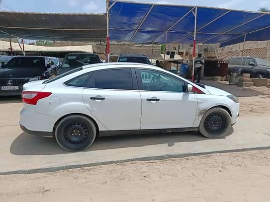 Je vend ma ford focus 2014 image 6