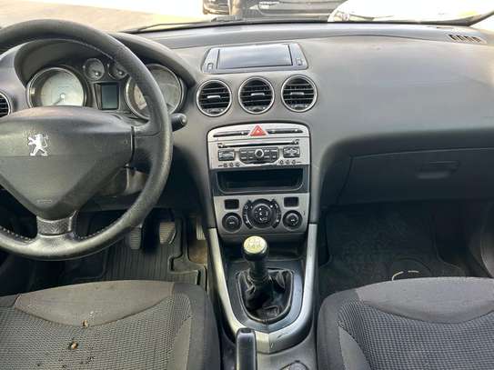 Peugeot 308 Année 2011 image 6