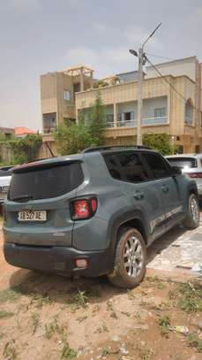 Location jeep renegade image 8