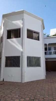 VILLA R+1 ALMADIES DAKAR 10PIECES image 5