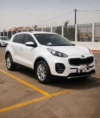 Kia Sportage SUV 5 portes blanc polyvalent image 5