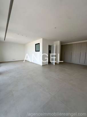 Ref_2970_GL À LOUER AUX ALMADIES- APPARTEMENT F4 image 4
