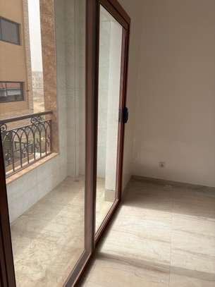 Appartement de standing à louer image 9