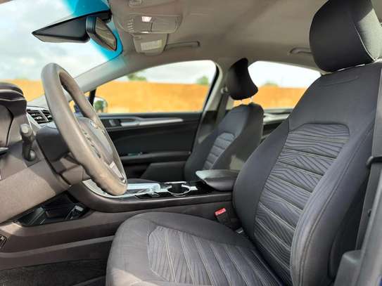 Ford fusion se 2016 image 8