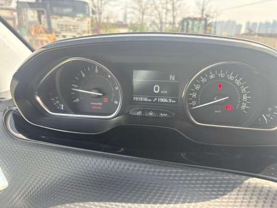 Peugeot 2008 Année 2016  Diesel  Moteur 1.6 image 4