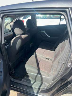 Toyota verso image 6