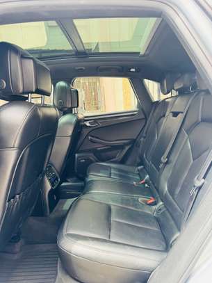 Porsche Macan S 2018 image 7
