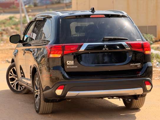 2018 MITSUBISHI OUTLANDER SEL 7places image 5