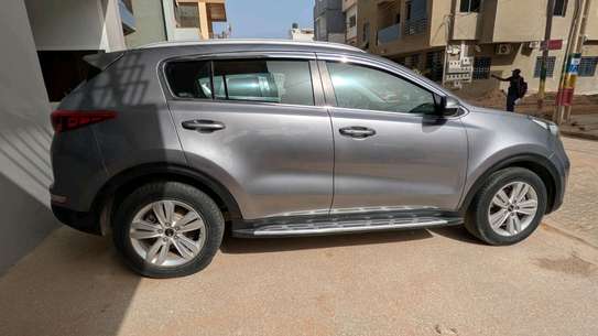 Kia sportage image 4